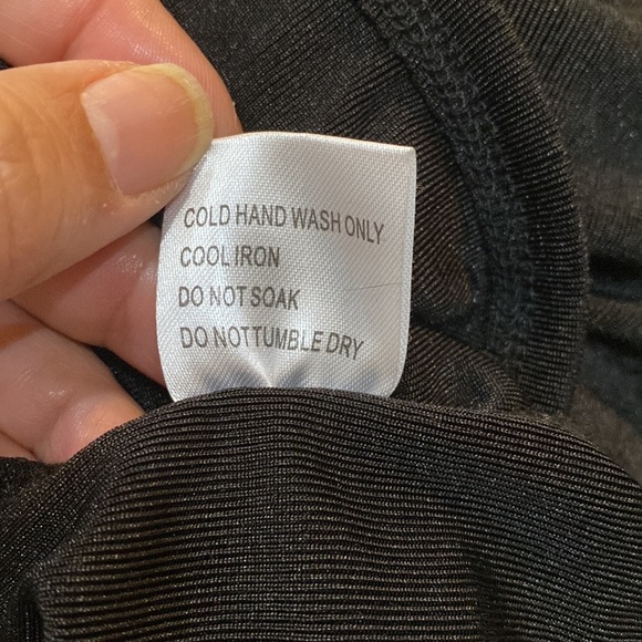 Princess Polly Party Time Mini Dress Black Knit Wrap V-Neck Boho Retro Sz 8 - Picture 10 of 10